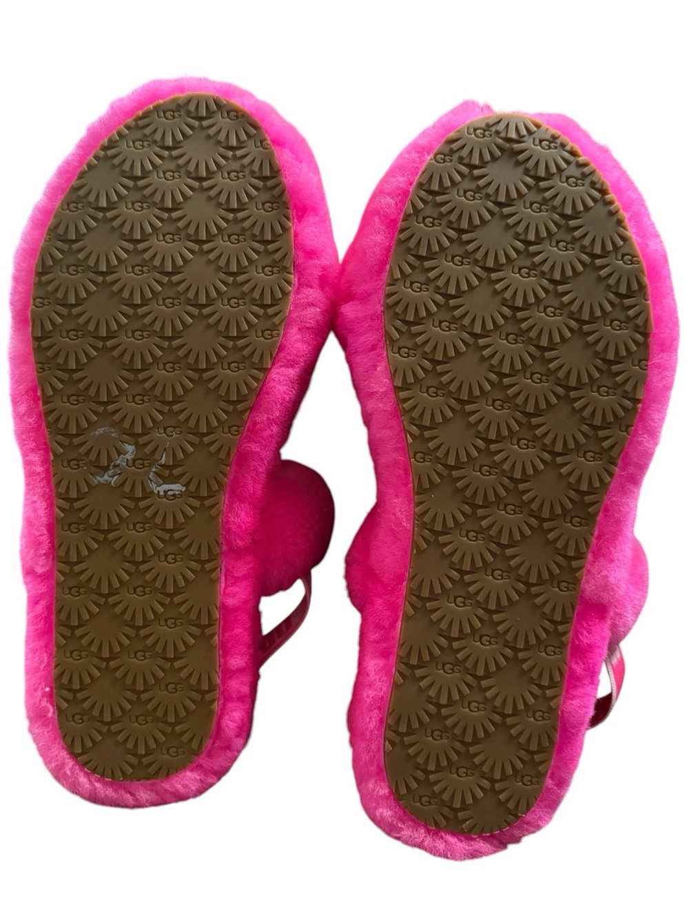 UGG Oh Yeah Sling Back Slippers in Berry, size 6 - Picture 10 of 10